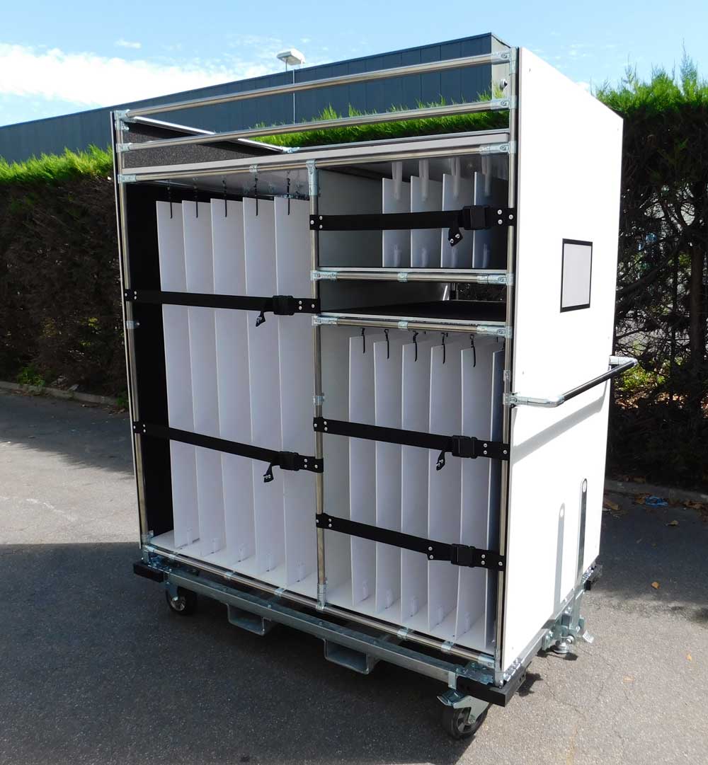 Chariot-de-transport-avec-cloisons-et-sangles