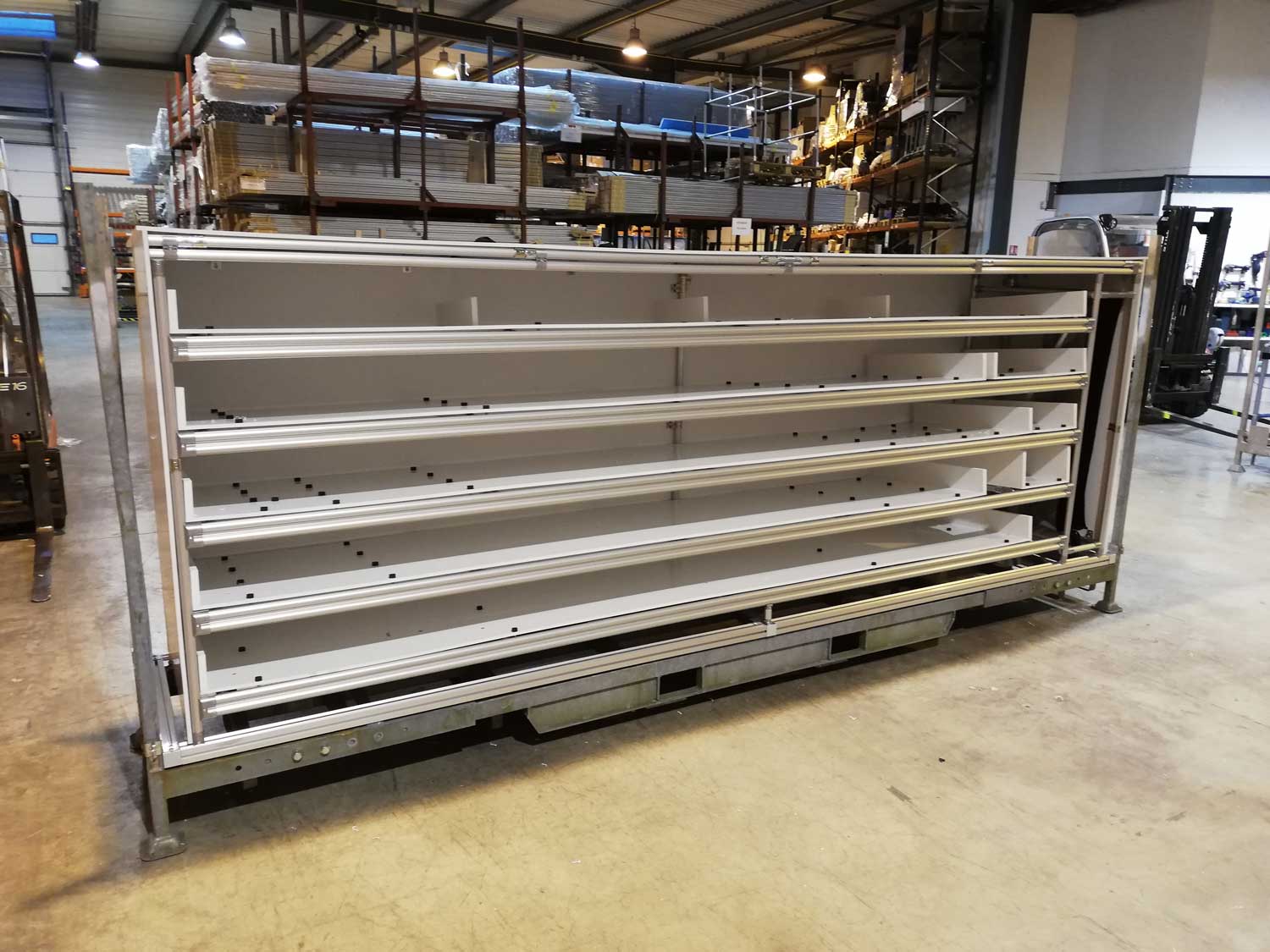 Meuble de transport pour pièces d'habillage
